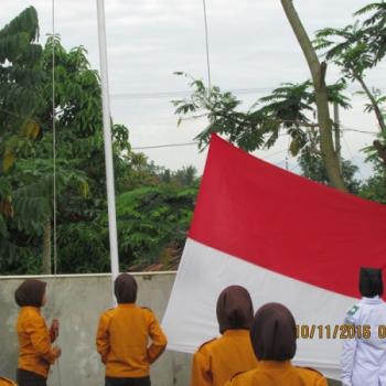 Upacara Hari Pahlawan